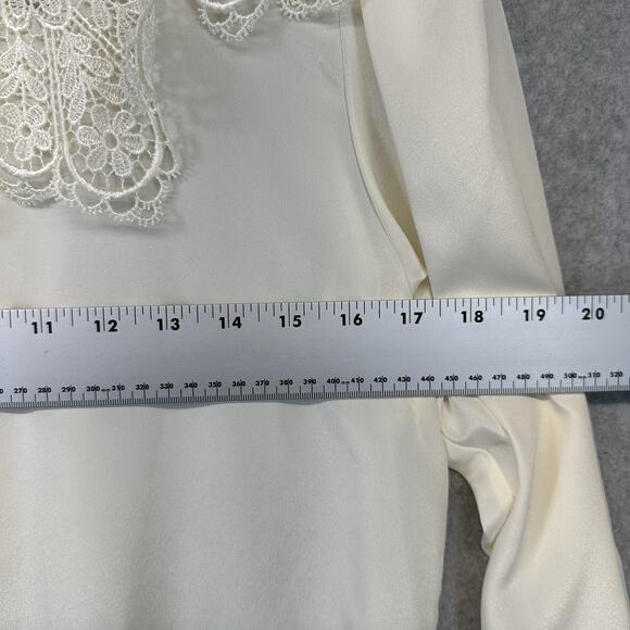 San Andre 1993 Womens Vintage Blouse Size 6 Lace Neck White Long Sleeve - Picture 3 of 16